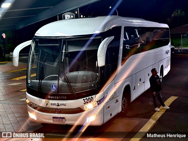 Transportadora Turística Monte Serrat 3200 na cidade de Pardinho, São Paulo, Brasil, por Matheus Henrique. Número da foto: #12597193.