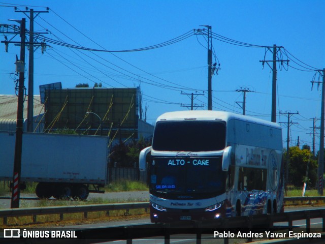 Pullman Tur 153 na cidade de Chillán, Ñuble, Bío-Bío, Chile, por Pablo Andres Yavar Espinoza. Número da foto: #12598849.