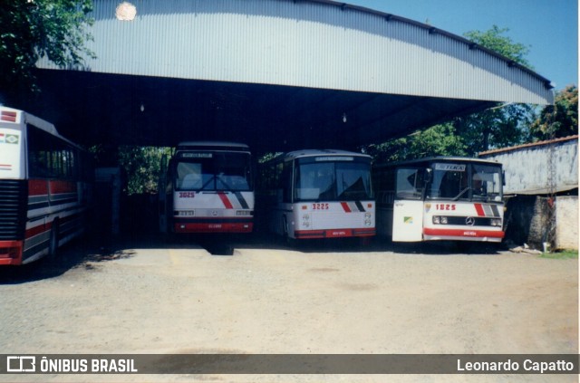 Milha 3025 na cidade de Artur Nogueira, São Paulo, Brasil, por Leonardo Capatto. Número da foto: #12596808.