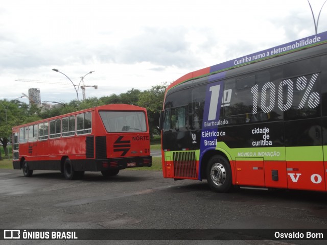 Auto Viação Nossa Sra. do Carmo 01 na cidade de Curitiba, Paraná, Brasil, por Osvaldo Born. Número da foto: #12598597.