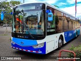 Transportes Otto y Eladio Leiva 08 na cidade de Tres Ríos, La Unión, Cartago, Costa Rica, por Andrés Martínez Rodríguez. Número da foto: #12598530.