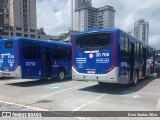 Auto Viação Urubupungá 20.700 na cidade de Barueri, São Paulo, Brasil, por Davi Santos Silva. Número da foto: #:id.