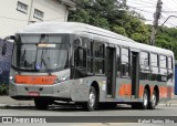 Viação Gato Preto 8 2439 na cidade de São Paulo, São Paulo, Brasil, por Rafael Santos Silva. Número da foto: #12598733.