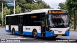 GVB - Gemeentelijk Vervoerbedrijf 1127 na cidade de Amsterdam, North Holland, Países Baixos, por Omar Ramírez Thor2102. Número da foto: #12597439.