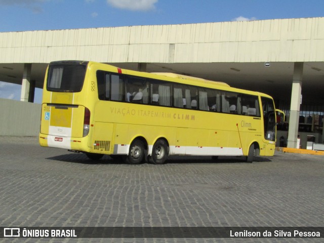 Viação Itapemirim 9551 na cidade de Caruaru, Pernambuco, Brasil, por Lenilson da Silva Pessoa. Número da foto: #12601131.