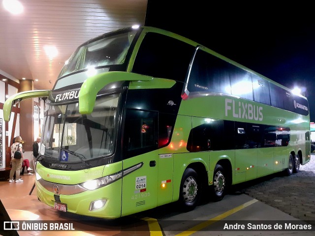FlixBus Transporte e Tecnologia do Brasil 421905 na cidade de Queluz, São Paulo, Brasil, por Andre Santos de Moraes. Número da foto: #12599336.