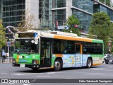 Toei Bus T199 na cidade de Chiyoda, Tokyo, Japão, por Fábio Takahashi Tanniguchi. Número da foto: #12600250.