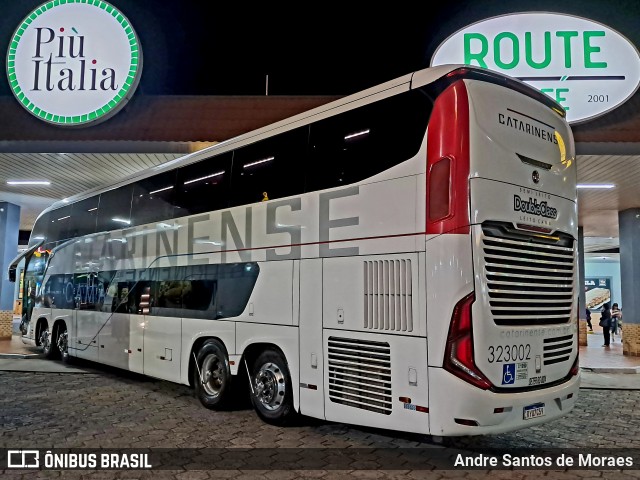 Auto Viação Catarinense 323002 na cidade de Santa Cruz do Rio Pardo, São Paulo, Brasil, por Andre Santos de Moraes. Número da foto: #12532140.