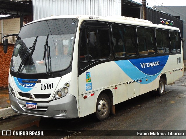 Vitoriano Turismo 1600 na cidade de Três Corações, Minas Gerais, Brasil, por Fábio Mateus Tibúrcio. Número da foto: #12532566.