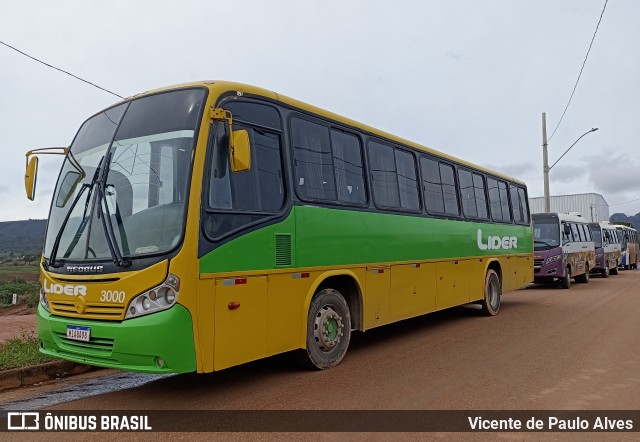 Líder Turismo 3000 na cidade de Igarapé, Minas Gerais, Brasil, por Vicente de Paulo Alves. Número da foto: #12533226.
