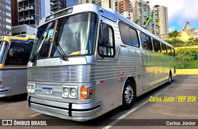 Ônibus Particulares 7385 na cidade de Barueri, São Paulo, Brasil, por Carlos Júnior. Número da foto: #12602135.