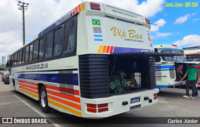 Vip Bus Comércio de Ônibus 1977 na cidade de Barueri, São Paulo, Brasil, por Carlos Júnior. Número da foto: #12602403.