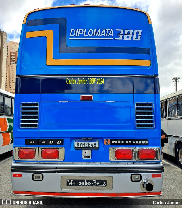 Ônibus Particulares DIPLOMATA 380 na cidade de Barueri, São Paulo, Brasil, por Carlos Júnior. Número da foto: #12602537.