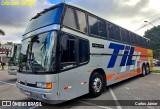Ônibus Particulares 7013 na cidade de Barueri, São Paulo, Brasil, por Carlos Júnior. Número da foto: #12601896.