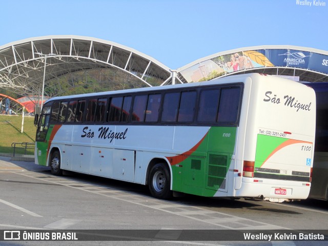 Viação São Miguel Santos Dumont 8100 na cidade de Aparecida, São Paulo, Brasil, por Weslley Kelvin Batista. Número da foto: #12535549.