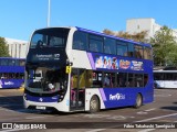 First Glasgow 33203 na cidade de Glasgow, Strathclyde, Escócia, por Fábio Takahashi Tanniguchi. Número da foto: #12535348.