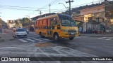Prefeitura Municipal de Petrópolis ESCOLAR KYL8105 na cidade de Petrópolis, Rio de Janeiro, Brasil, por Zé Ricardo Reis. Número da foto: #:id.