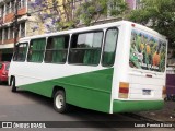 Ônibus Particulares 7102 na cidade de Porto Alegre, Rio Grande do Sul, Brasil, por Lucas Pereira Bicca. Número da foto: #12538058.