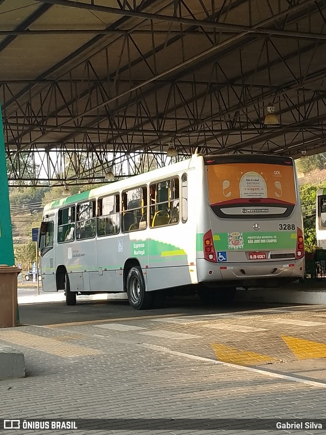Expresso Maringá São José dos Campos 3288 na cidade de São José dos Campos, São Paulo, Brasil, por Gabriel Silva. Número da foto: #12539839.