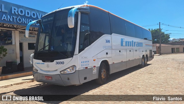 Emtram 3690 na cidade de Barra da Estiva, Bahia, Brasil, por Flávio  Santos. Número da foto: #12540684.