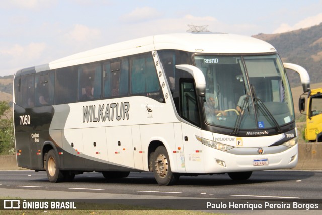 Wilkatur Locação de Veículos 7050 na cidade de Roseira, São Paulo, Brasil, por Paulo Henrique Pereira Borges. Número da foto: #12540703.