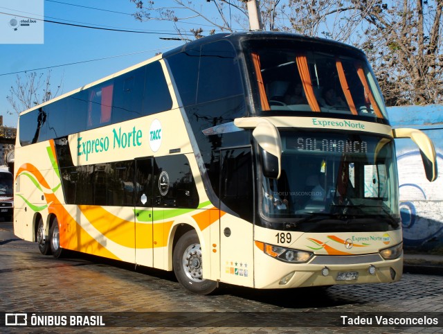 Expreso Norte 189 na cidade de Estación Central, Santiago, Metropolitana de Santiago, Chile, por Tadeu Vasconcelos. Número da foto: #12540897.