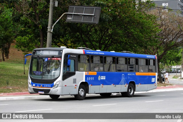 BB Transportes e Turismo 5999 na cidade de Barueri, São Paulo, Brasil, por Ricardo Luiz. Número da foto: #12540518.