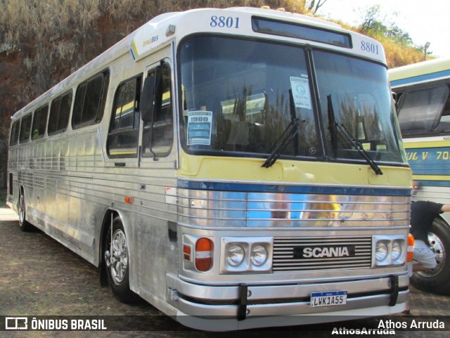 Ônibus Particulares 8801 na cidade de Campinas, São Paulo, Brasil, por Athos Arruda. Número da foto: #12541293.
