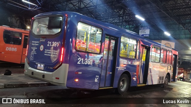 Viação Osasco 21.391 na cidade de Osasco, São Paulo, Brasil, por Lucas Kevin. Número da foto: #12539155.