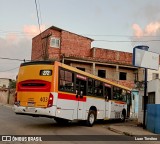 Empresa Metropolitana 403 na cidade de Jaboatão dos Guararapes, Pernambuco, Brasil, por Luan Timóteo. Número da foto: #:id.
