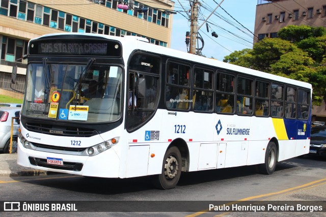 Viação Sul Fluminense 1212 na cidade de Volta Redonda, Rio de Janeiro, Brasil, por Paulo Henrique Pereira Borges. Número da foto: #12544863.