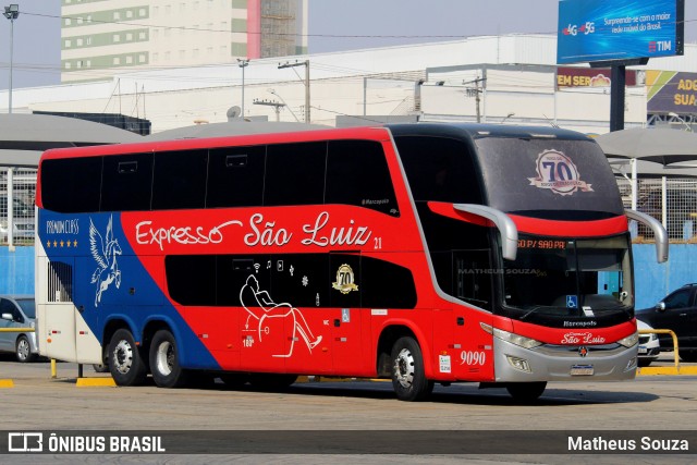 Expresso São Luiz 9090 na cidade de Goiânia, Goiás, Brasil, por Matheus Souza. Número da foto: #12547380.
