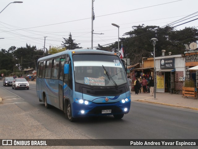 Taxibuses San Antonio 119 na cidade de El Quisco, San Antonio, Valparaíso, Chile, por Pablo Andres Yavar Espinoza. Número da foto: #12546934.