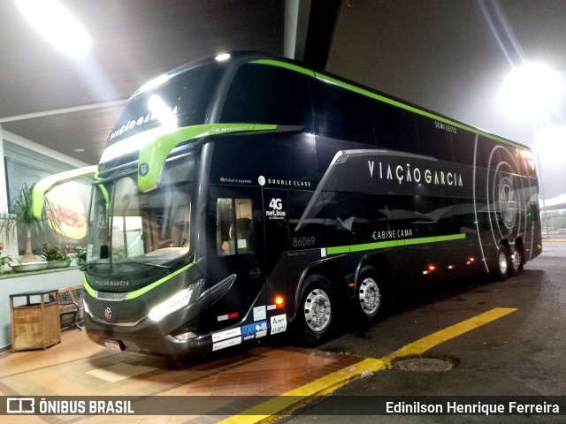 Viação Garcia 86049 na cidade de Santa Cruz do Rio Pardo, São Paulo, Brasil, por Edinilson Henrique Ferreira. Número da foto: #12603845.