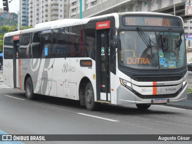 Transportes Blanco RJ 136.060 na cidade de Rio de Janeiro, Rio de Janeiro, Brasil, por Augusto César. Número da foto: #12606041.
