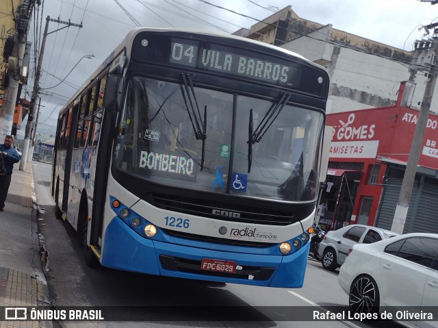 Radial Suzano 1226 na cidade de Suzano, São Paulo, Brasil, por Rafael Lopes de Oliveira. Número da foto: #12604723.