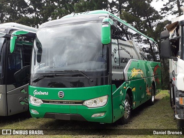 Autobuses sin identificación - Costa Rica  na cidade de La Uruca, San José, San José, Costa Rica, por Daniel Brenes. Número da foto: #12603387.