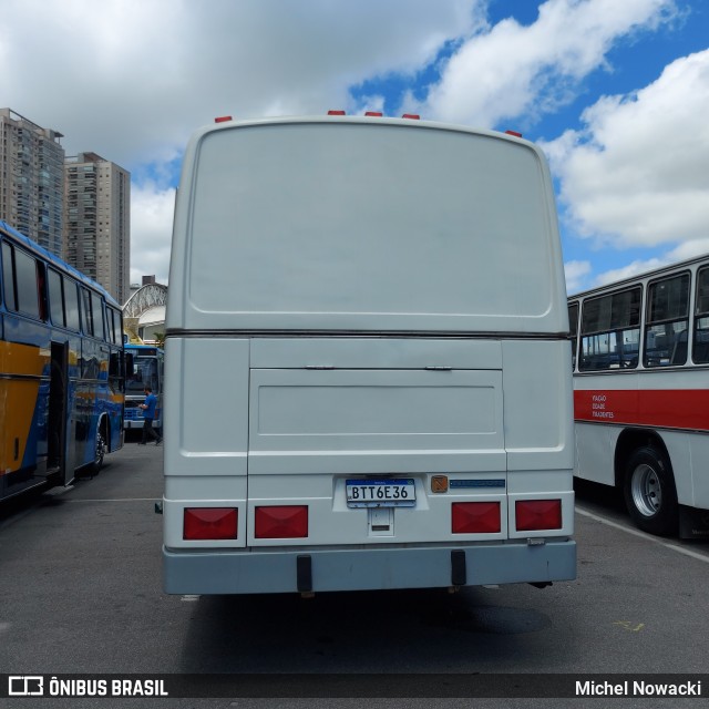 Ônibus Particulares BTT6E36 na cidade de Barueri, São Paulo, Brasil, por Michel Nowacki. Número da foto: #12606159.
