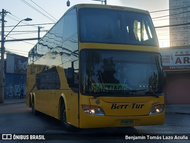 Berr-Tur 215 na cidade de Estación Central, Santiago, Metropolitana de Santiago, Chile, por Benjamín Tomás Lazo Acuña. Número da foto: #12606443.