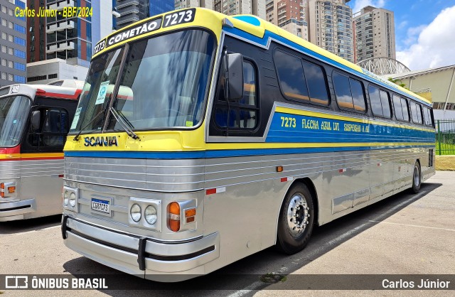 Ônibus Particulares 7273 na cidade de Barueri, São Paulo, Brasil, por Carlos Júnior. Número da foto: #12606543.