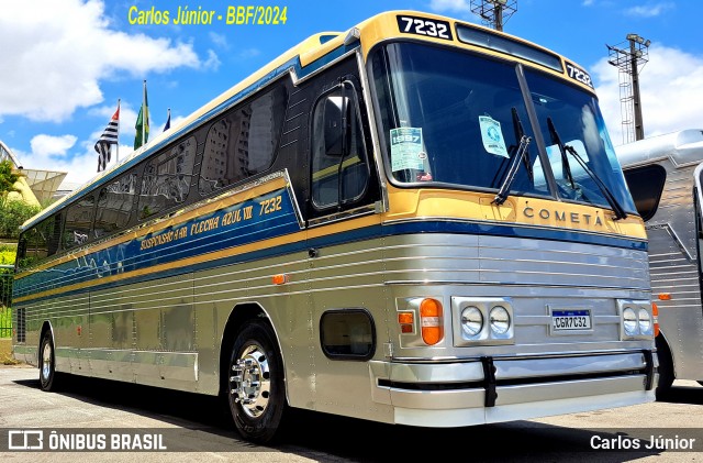 Ônibus Particulares 7232 na cidade de Barueri, São Paulo, Brasil, por Carlos Júnior. Número da foto: #12606535.