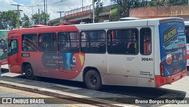Expresso Luziense > Territorial Com. Part. e Empreendimentos 30641 na cidade de Belo Horizonte, Minas Gerais, Brasil, por Breno Borges Rodrigues. Número da foto: #12604532.