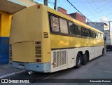 Ônibus Particulares 30083 na cidade de Fortaleza, Ceará, Brasil, por Alexandre Dumas. Número da foto: #12603403.