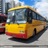 Ônibus Particulares 42011 na cidade de Barueri, São Paulo, Brasil, por Michel Nowacki. Número da foto: #12606485.