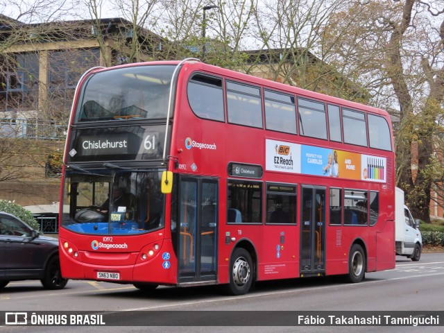 Stagecoach 10192 na cidade de Bromley, Greater London, Inglaterra, por Fábio Takahashi Tanniguchi. Número da foto: #12633704.