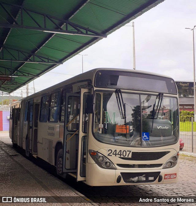 Viação Antonina 24407 na cidade de Almirante Tamandaré, Paraná, Brasil, por Andre Santos de Moraes. Número da foto: #12632645.