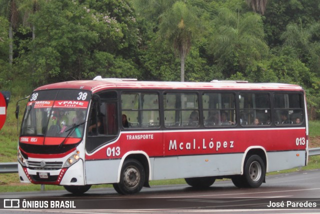 Transportes Mariscal Lopez 013 na cidade de Caacupé, Cordillera, Paraguai, por José Paredes. Número da foto: #12634358.