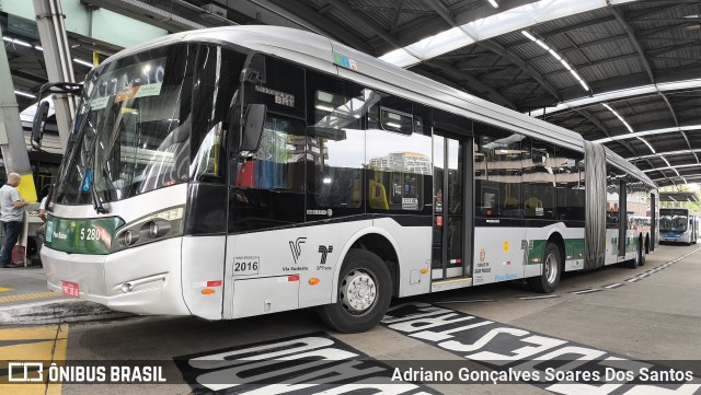 Via Sudeste Transportes S.A. 5 2801 na cidade de São Paulo, São Paulo, Brasil, por Adriano Gonçalves Soares Dos Santos. Número da foto: #12632849.