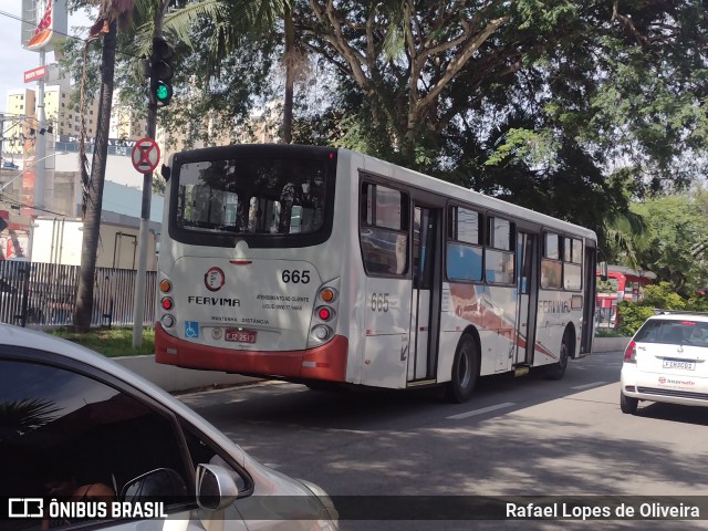 Viação Fervima 665 na cidade de Taboão da Serra, São Paulo, Brasil, por Rafael Lopes de Oliveira. Número da foto: #12632240.