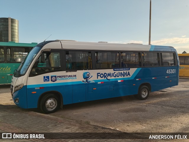Insular Transportes Coletivos 45301 na cidade de Florianópolis, Santa Catarina, Brasil, por ANDERSON FÉLIX. Número da foto: #12633016.